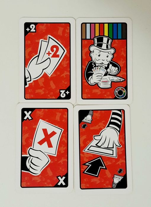 Карткова настільна гра Монополія Hasbro 7+ зручно в дорогу Monopoly