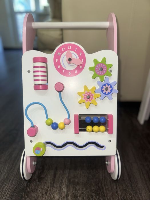 Ходунки-каталка Viga Toys з бізібордом Рожевий