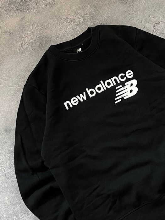 Свитшот New Balance