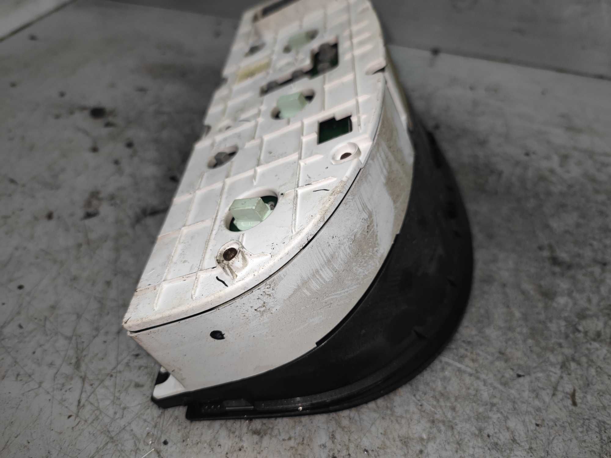 Ford Mondeo MK3 1.8 2.0 TDDI TDCI Licznik Prędkościomierz Obrotomierz
