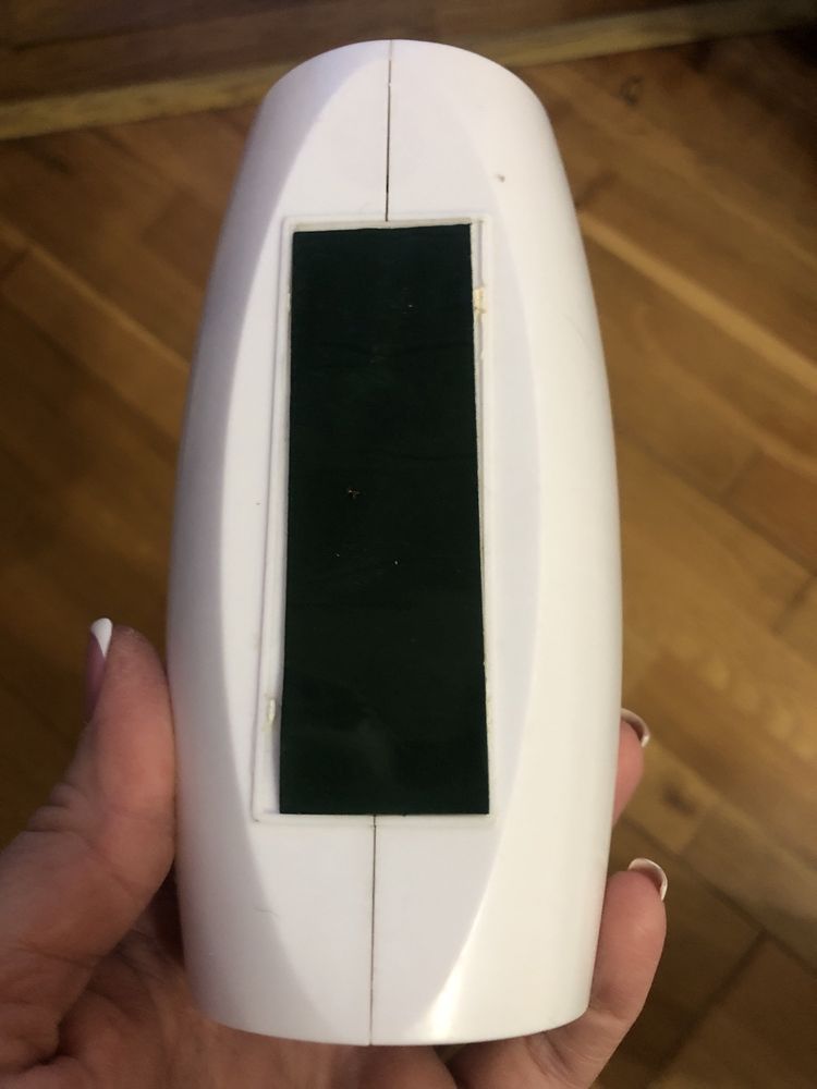 Тримач зубних щіток автоматична подача зубноі пасти для ванної кімнати
