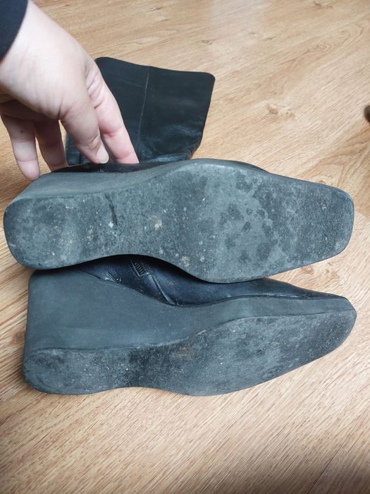 Botas pretas cano alto 37