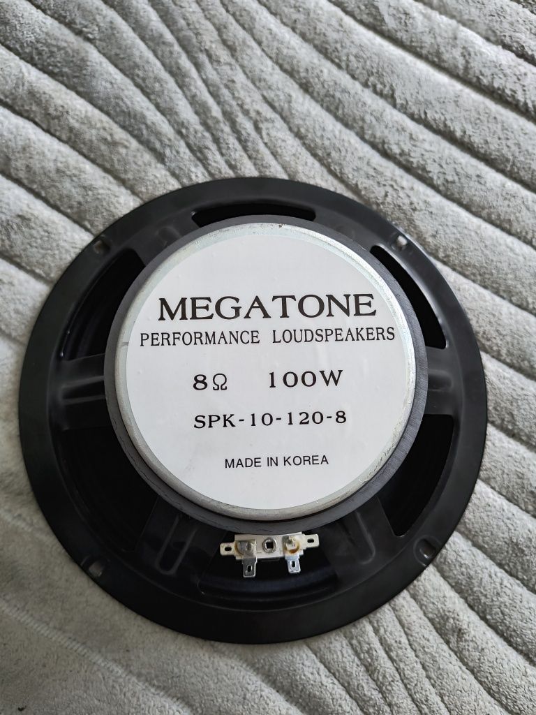 Głośnik gitarowy megatone 100W 8 ohm 10''