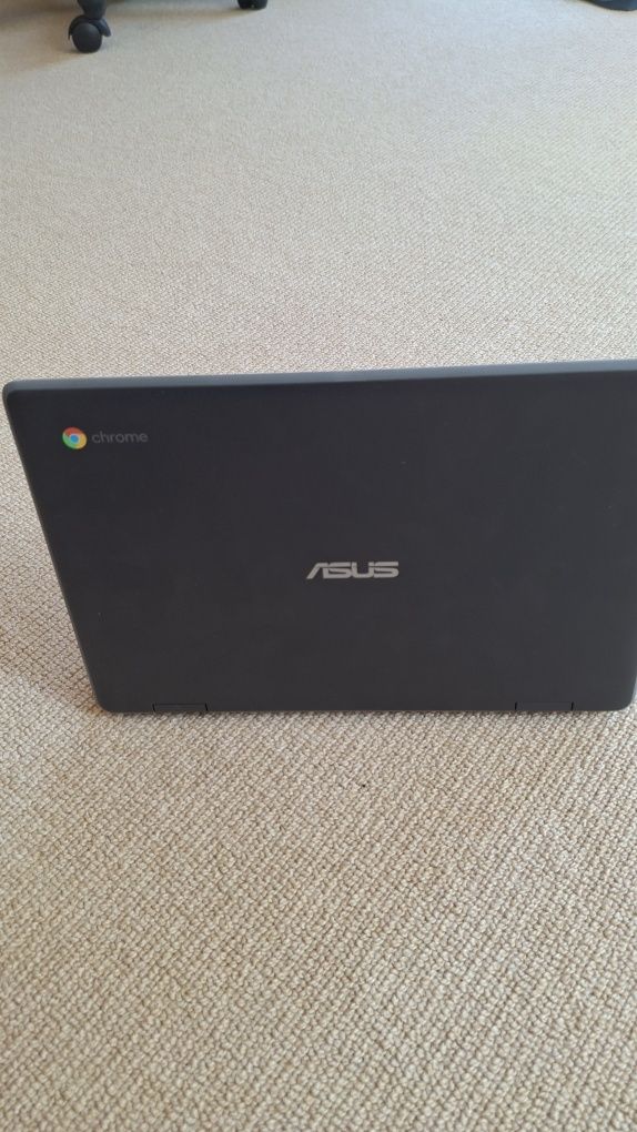 Asus Chromebook 204e