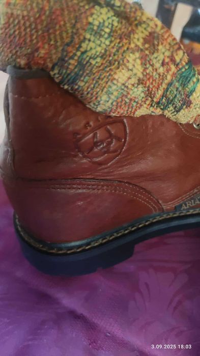 ariat buty ze skóry roz z metki 36m
wkładka 23,5cm