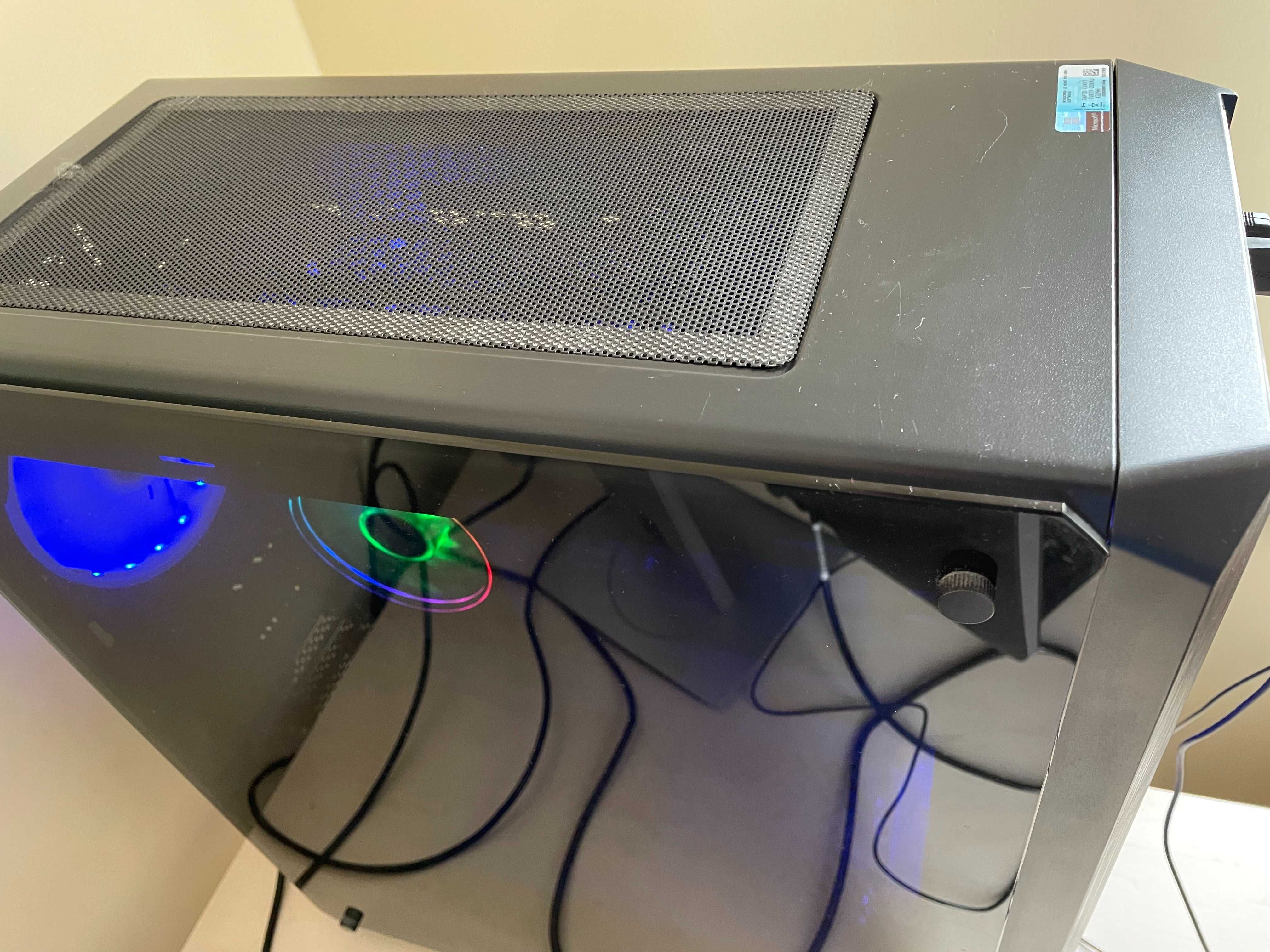 Ігровий геймерський комп'ютер 8-ядерний Rizen 7 3800X стан нового