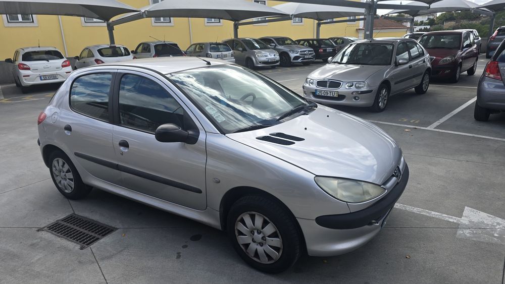 Vende se Pegueot 206