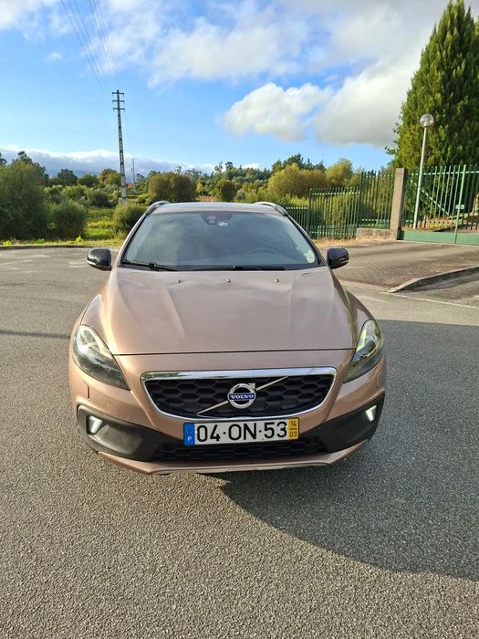 Volvo V40 Cross Country 2.0 D4 Momentum