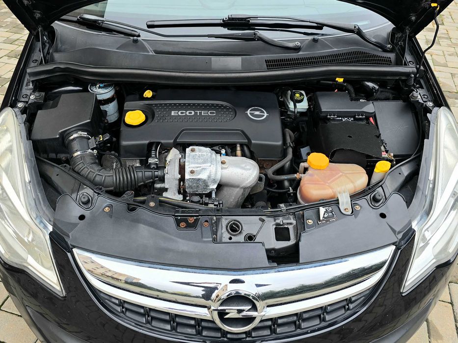 Opel Corsa 2012г.в. 1.3 дизель, механика
