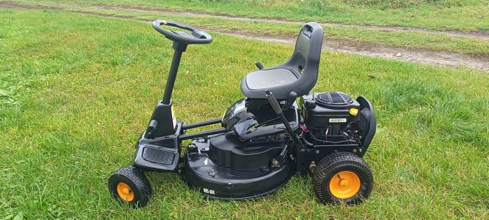 Ciągniczek kosiarka