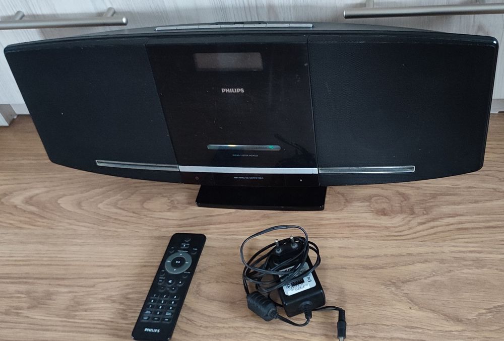 Продам музичний центр Philips