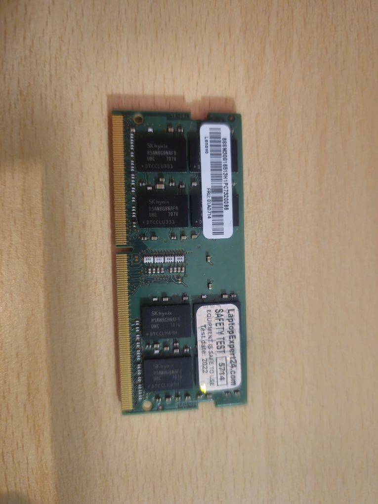 Pamięć RAM DDR4 SK Hynix HMA82GS6AFR8N-UH 2400 16 GB