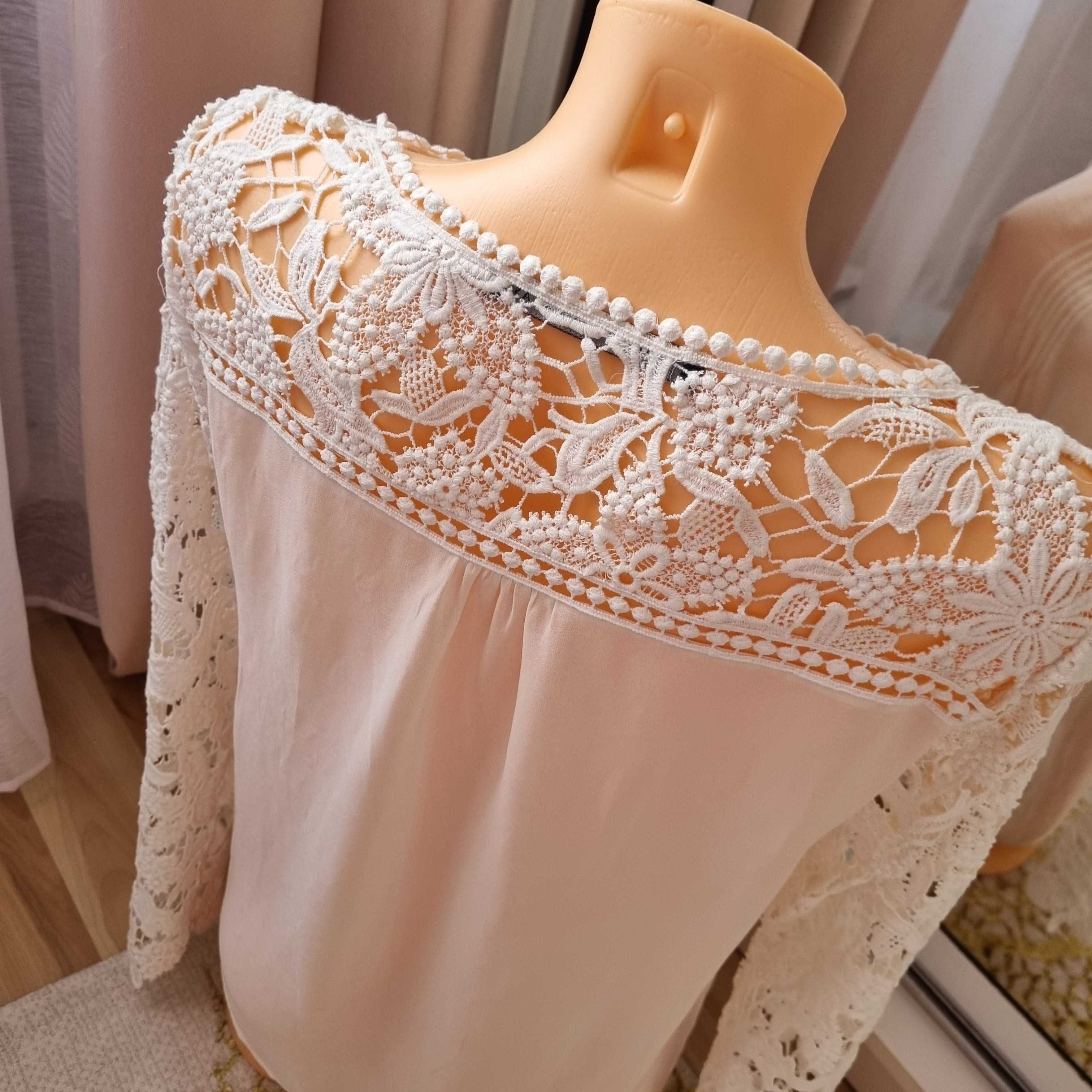 Kobieca bluzka Zara Basic zwiewna koronkowa rozmiar S