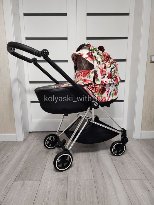 Cybex Mios 4.0 Spring Blossom Light Сайбекс Пріам