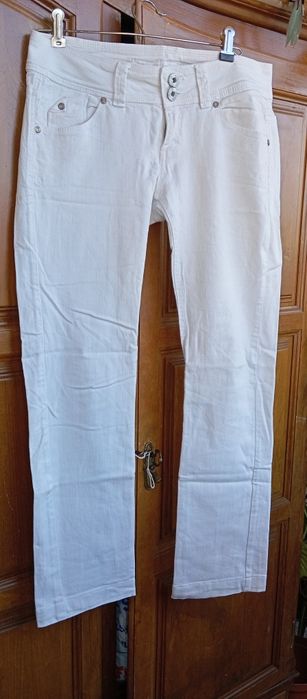 Calças brancas de senhora 40