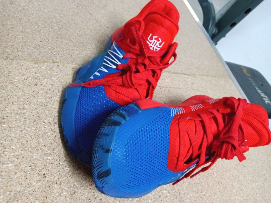 Adidas Don Spiderman  tam36,5