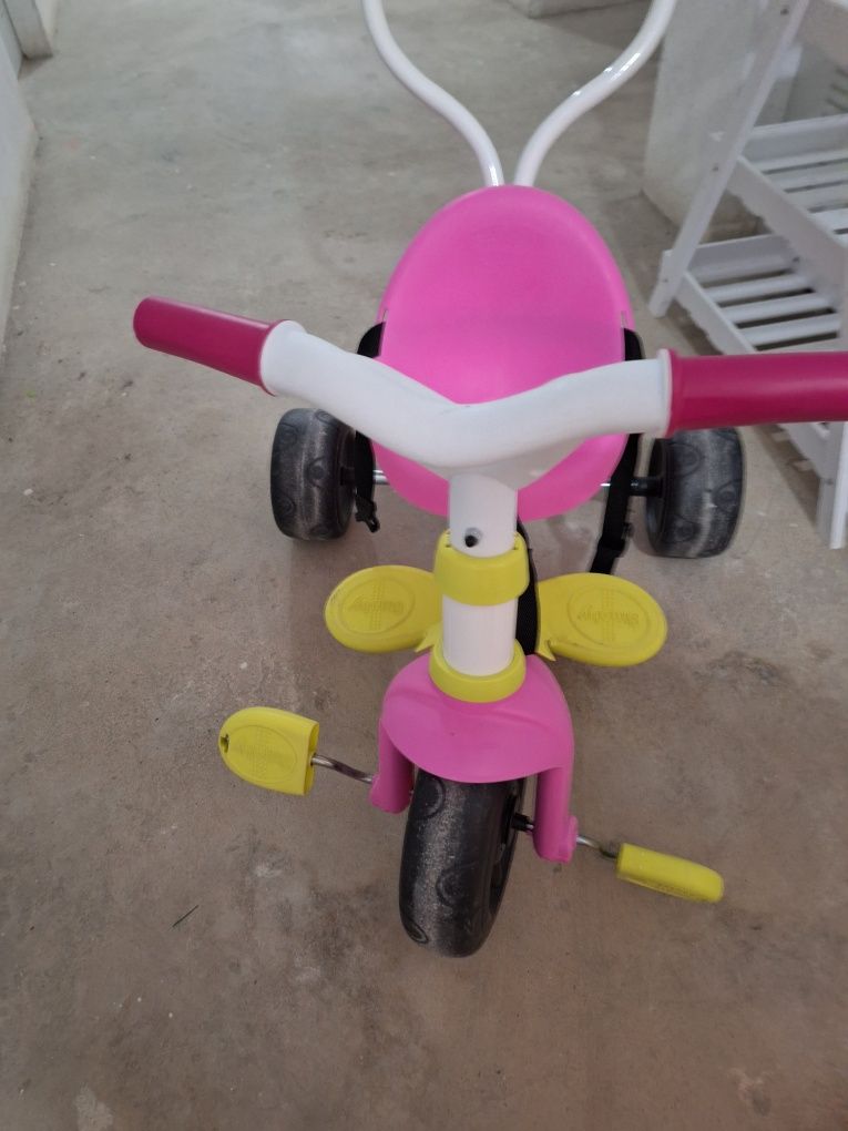 Triciclo rosa smoby