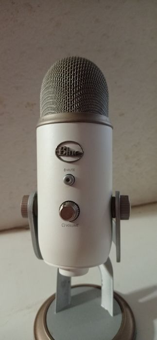 Мікрофон Blue Yeti