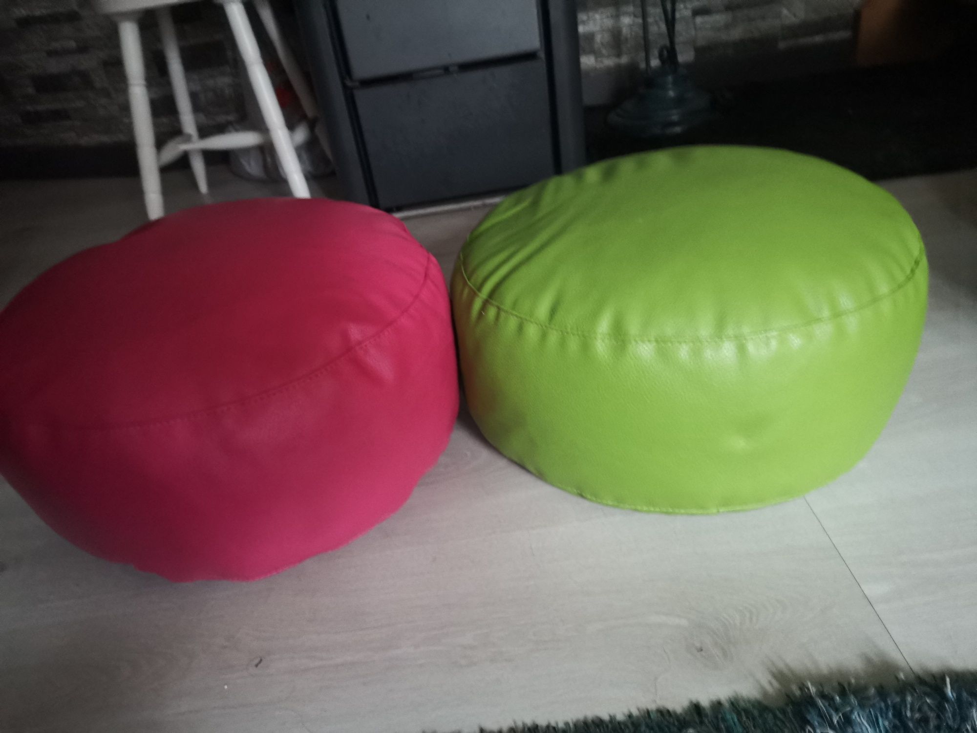Puffs como novos para interior ou exterior