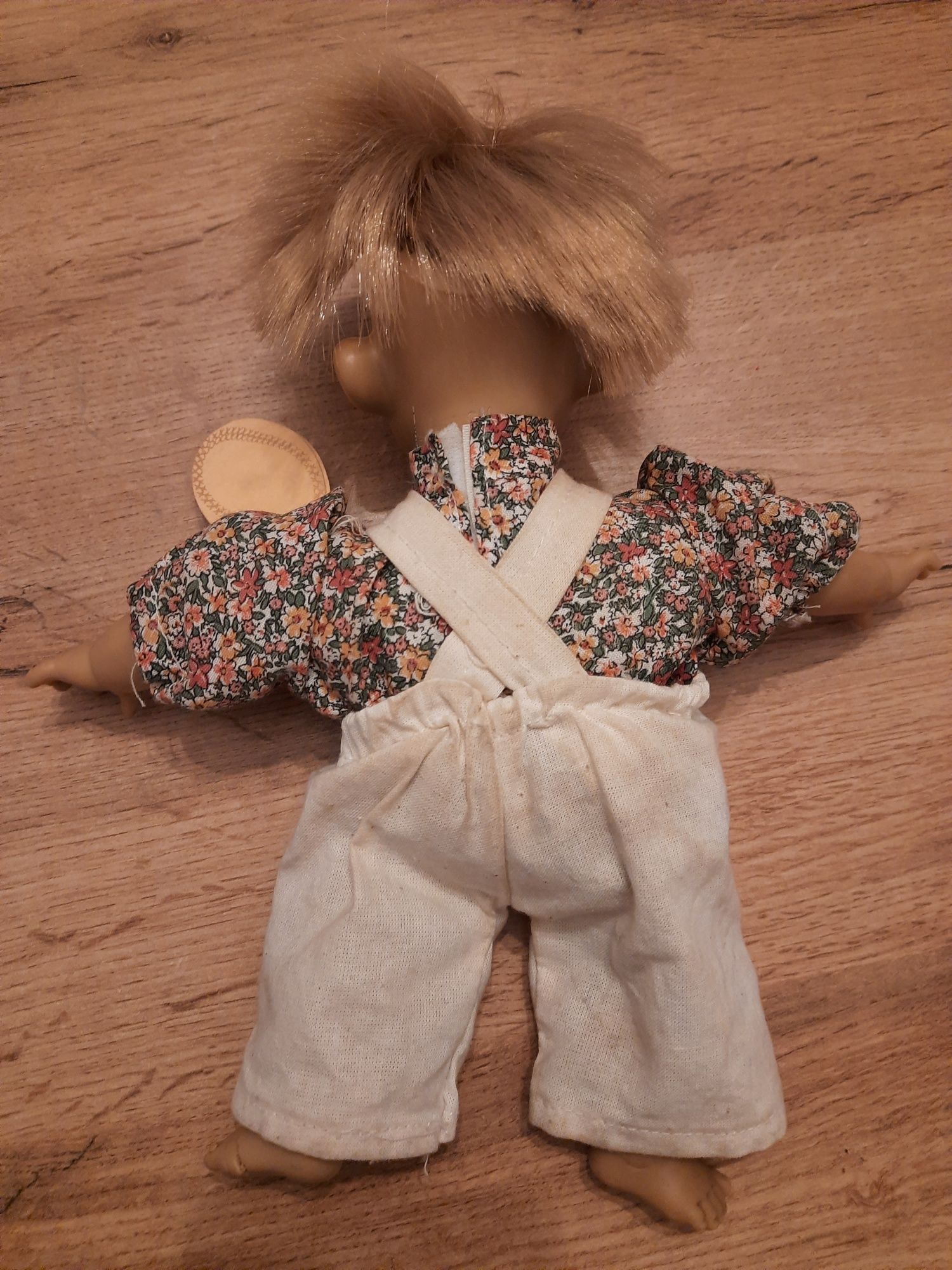 Stara zabytkowa niemiecka lalka szmaciana Kōln Frederike Hertz