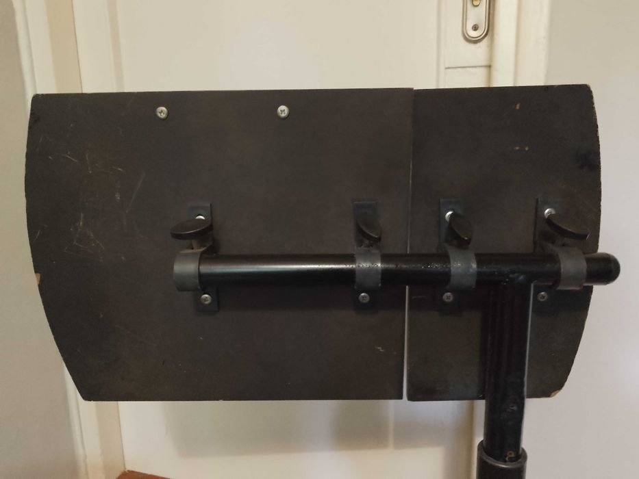 Stolik regulowany do laptopa