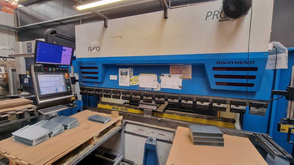 Prasa krawędziowa CNC RICO PRCN 135T/3100mm (2013)