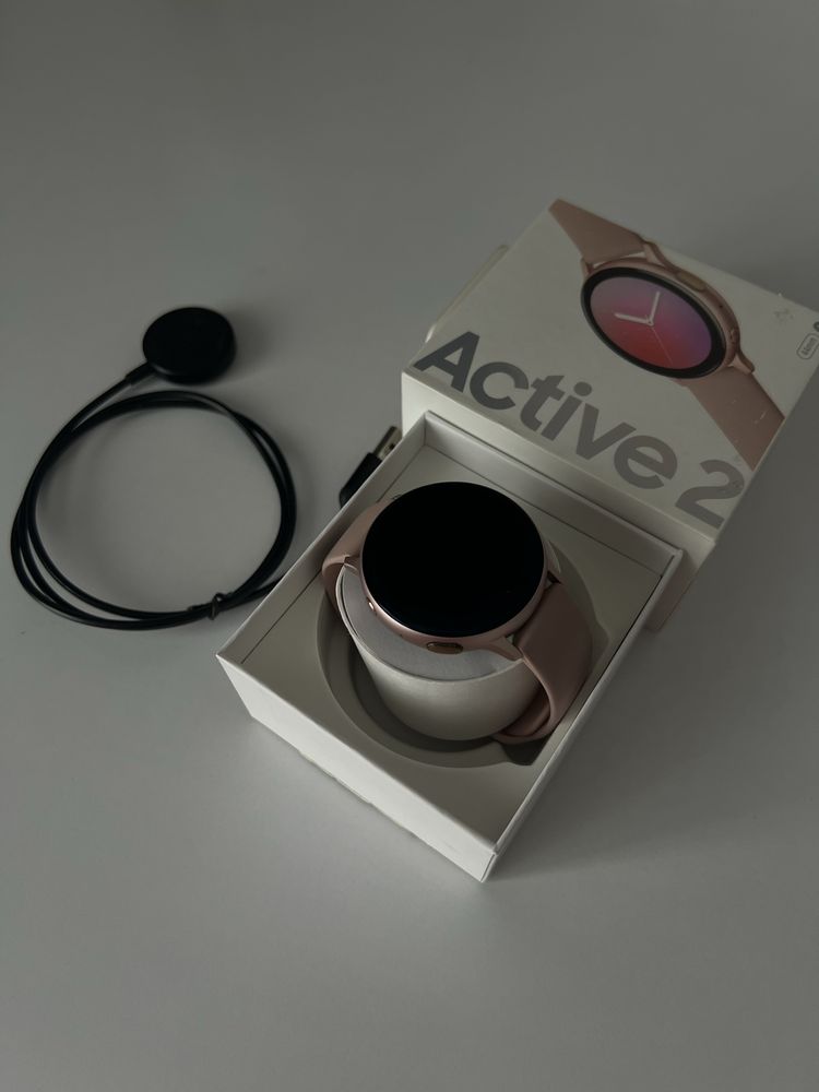 Часы Samsung Galaxy Active 2