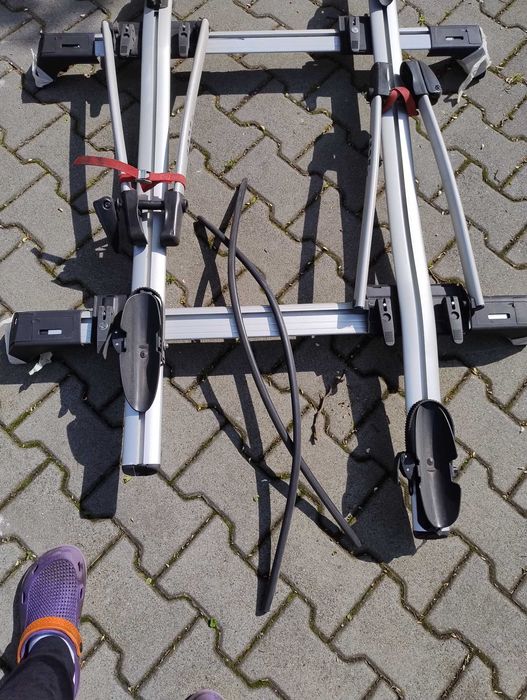 Bagażnik dachowy na zintegrowane relingi do volkswagena Passata B8