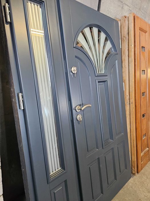 DRZWI Zewnętrzne Drewniane Sosnowe z Doświetlem Wejściowe 139x209cm