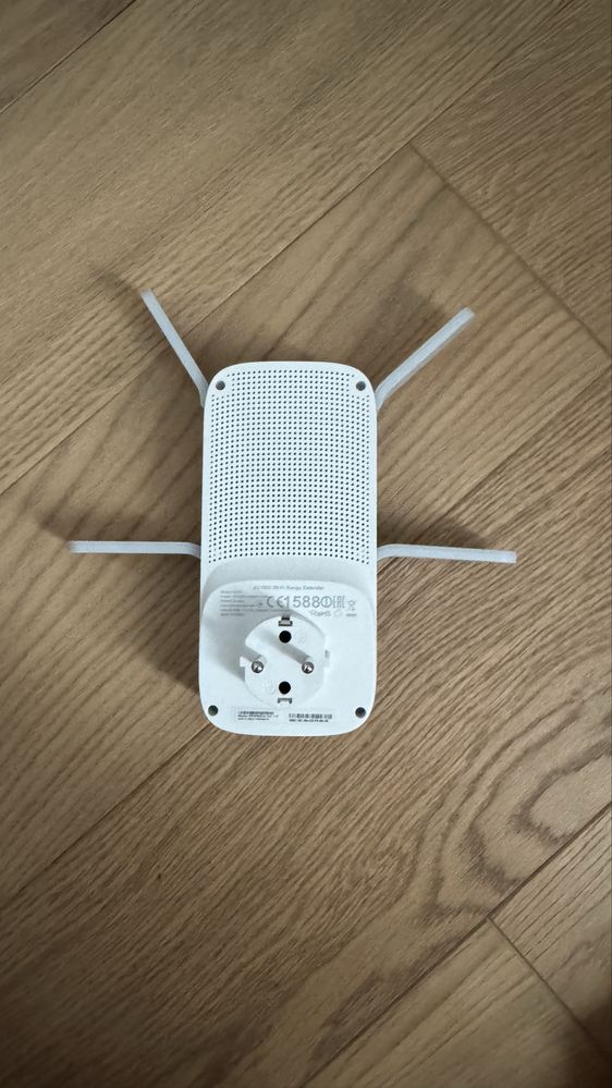 TP-LINK RE500 AC900 Wzmacniacz Wi-Fi Range Extender 4 anteny