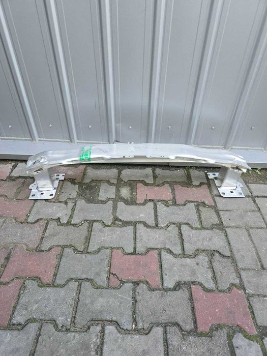 УСИЛИТЕЛЬ переднего БАМПЕРА Audi A3 8v седан HB