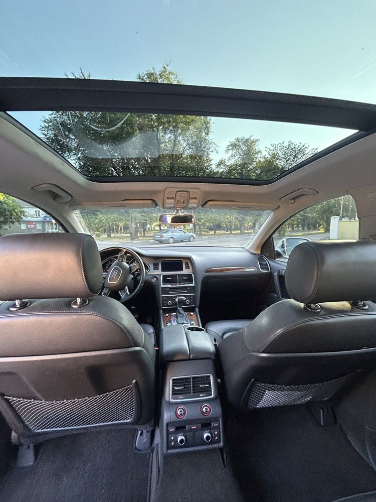 Audi Q7 2015 года