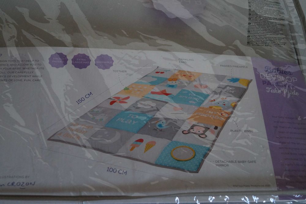 Продам розвиваючий килимок для самих маленьких