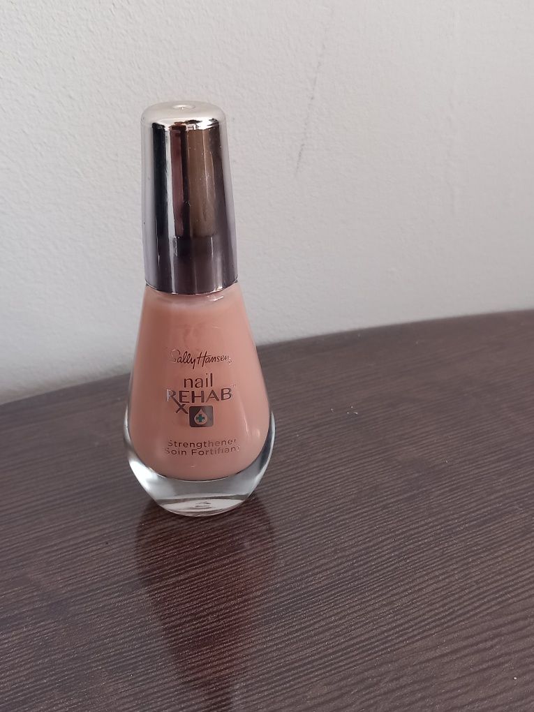 Odżywka do paznokci Sally Hansen