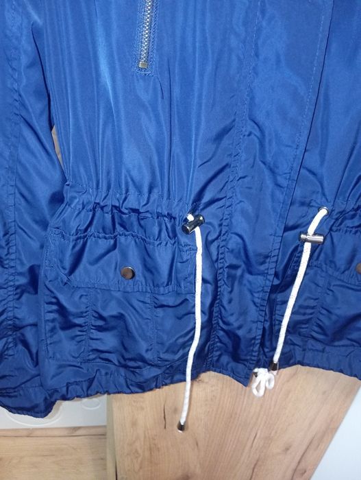 Куртка вітровка,Atmosphere