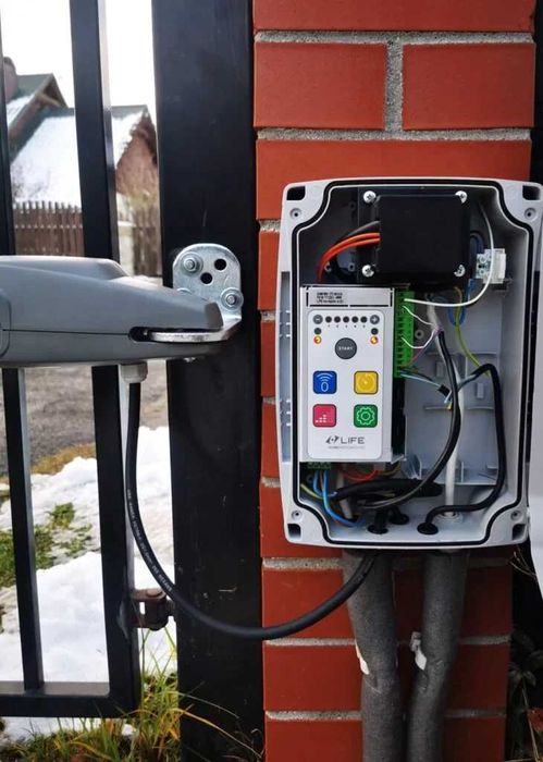 Naprawa sterowników do bram