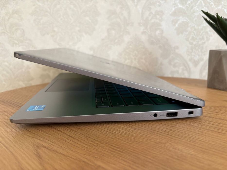 Ноутбук Dell Latitude 3340/13.3/i5-1335U/ 8/256