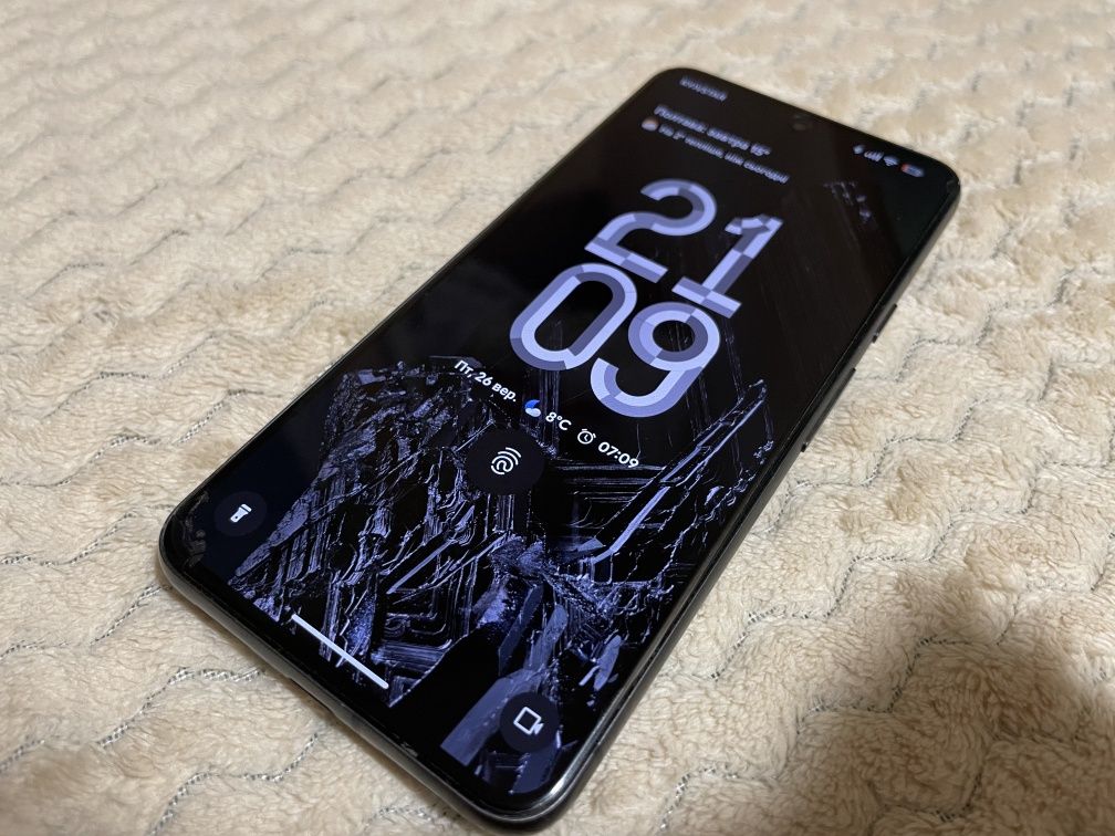Pixel 8 8/128 neverlock опис