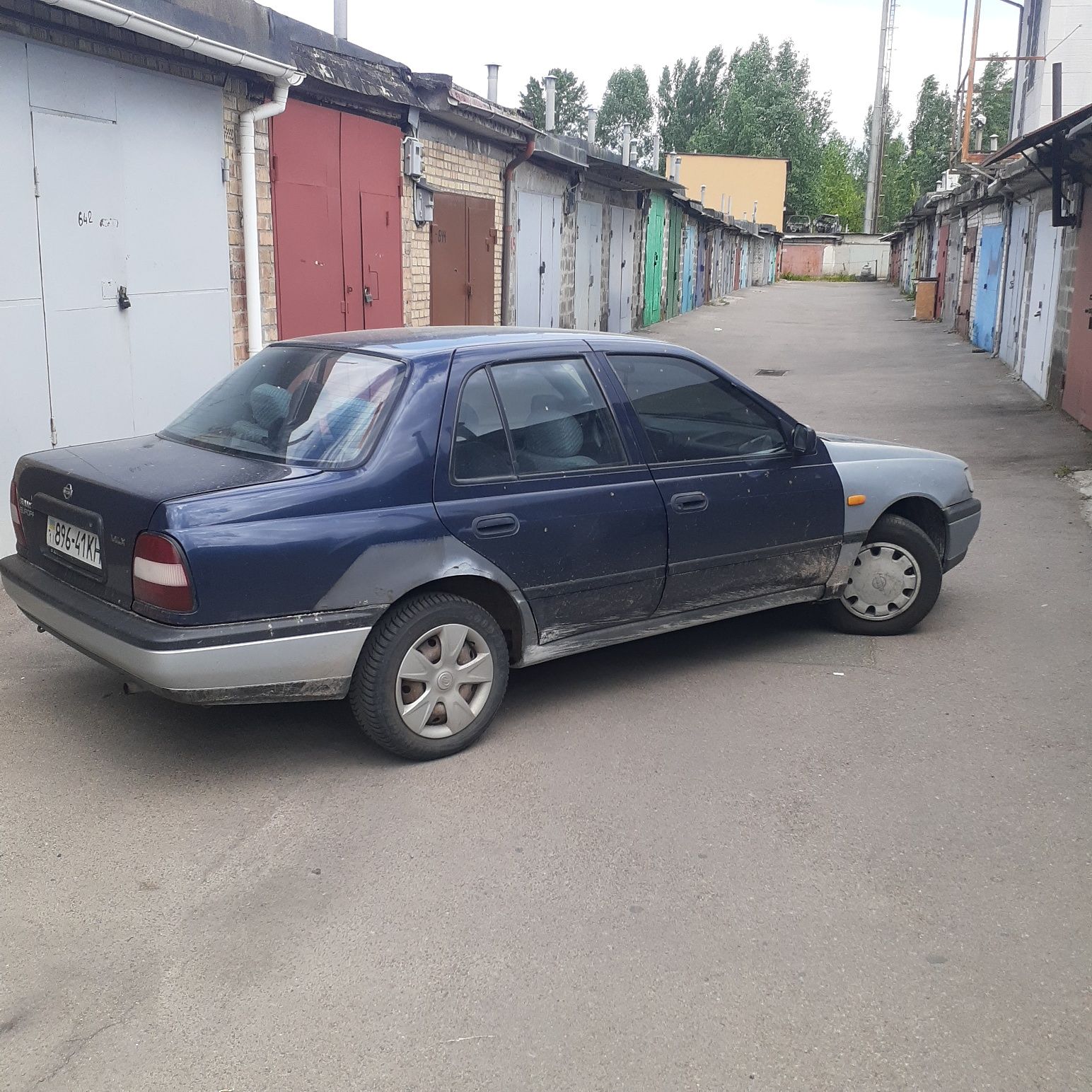 Nissan Sunny n14