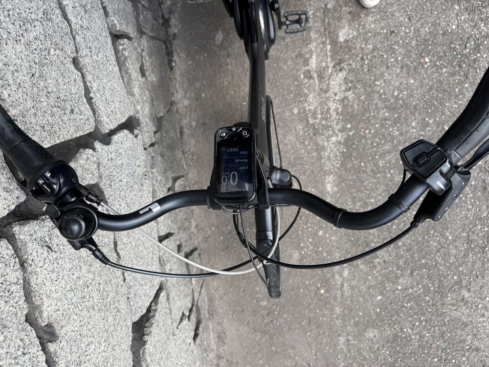 Stella Livorno rower elekryczny elektryk  ebike Shimano Led