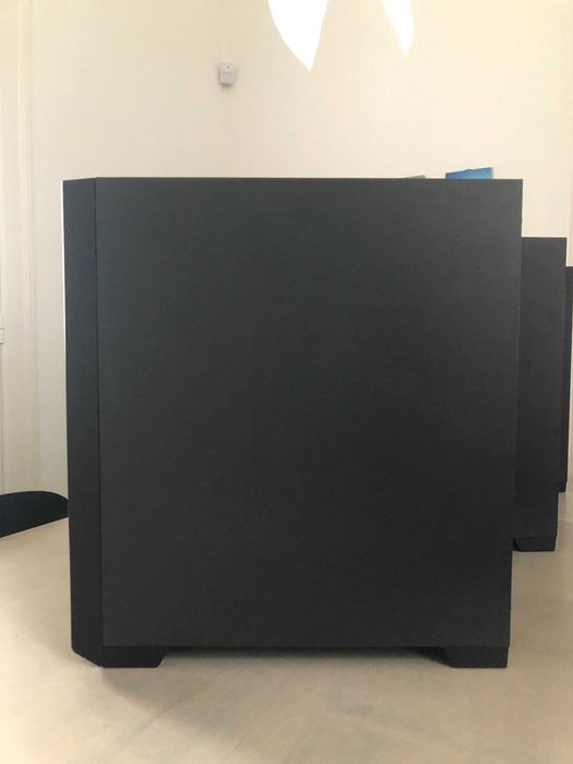 Caixa CPU Preta como nova