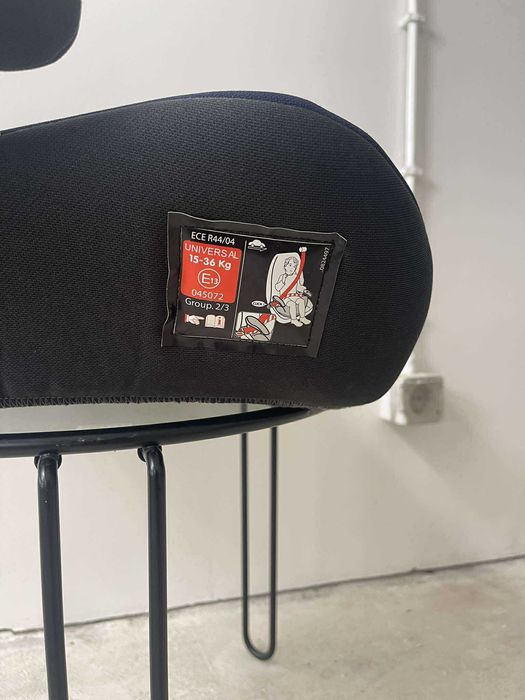 Cadeira de criança para automóvel