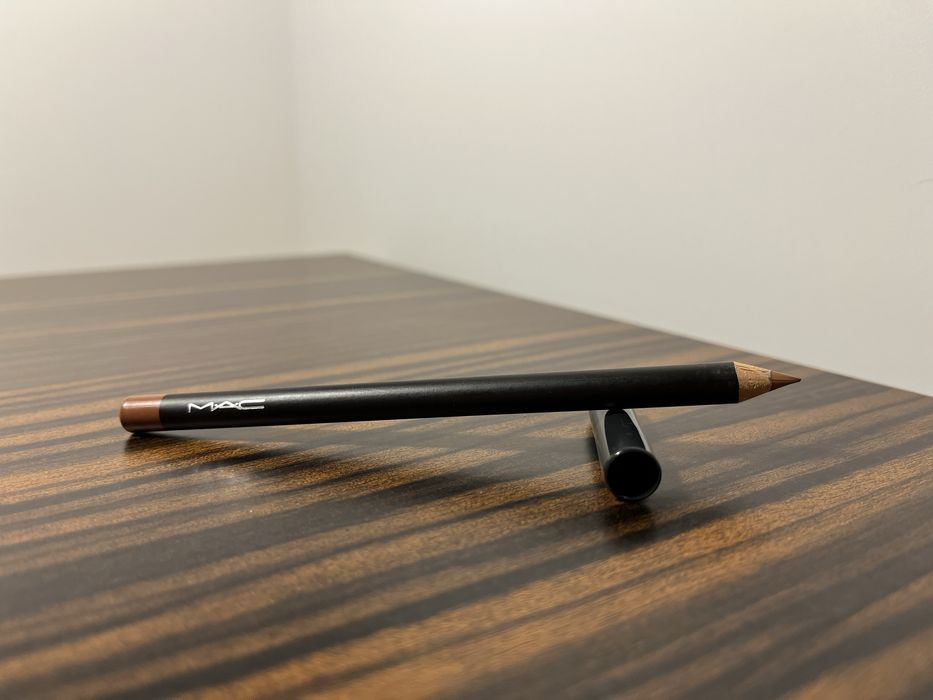Konturówka kredka do ust MAC Lip Pencil - Stripdown