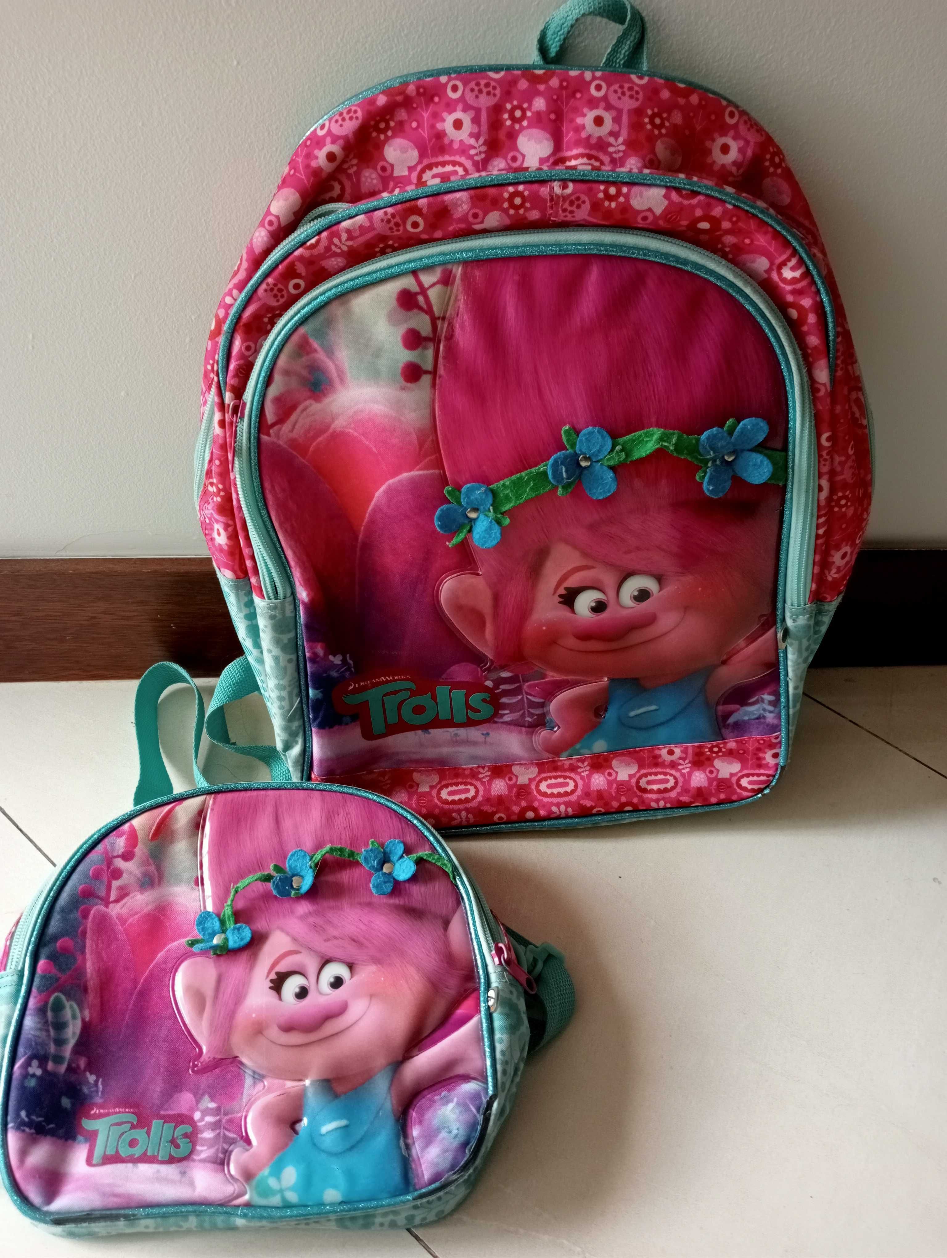 Mochila e lancheira trolls