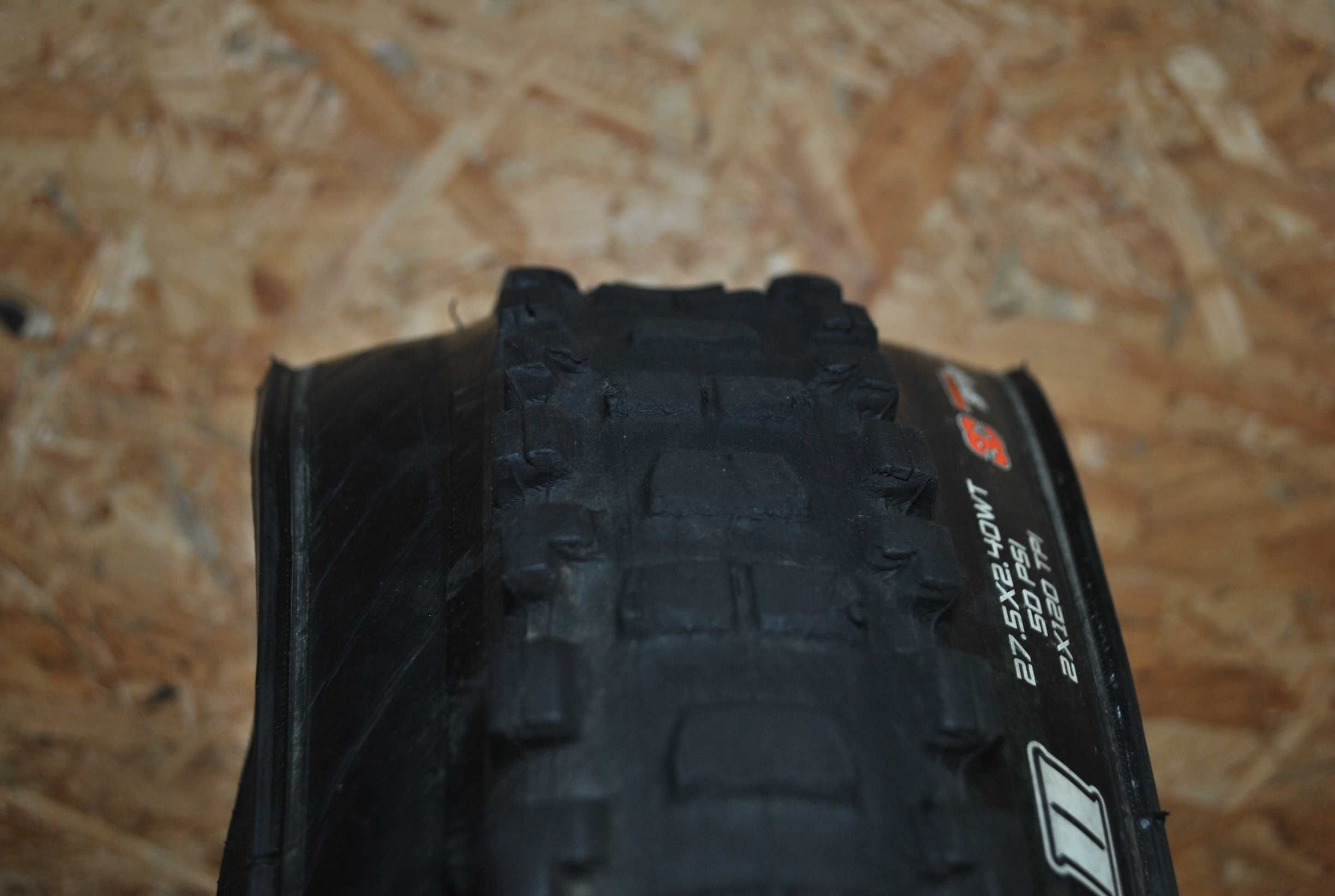 Opona MAXXIS Minion DHR II 27.5x2.4WT 3C MaxxGrip DD