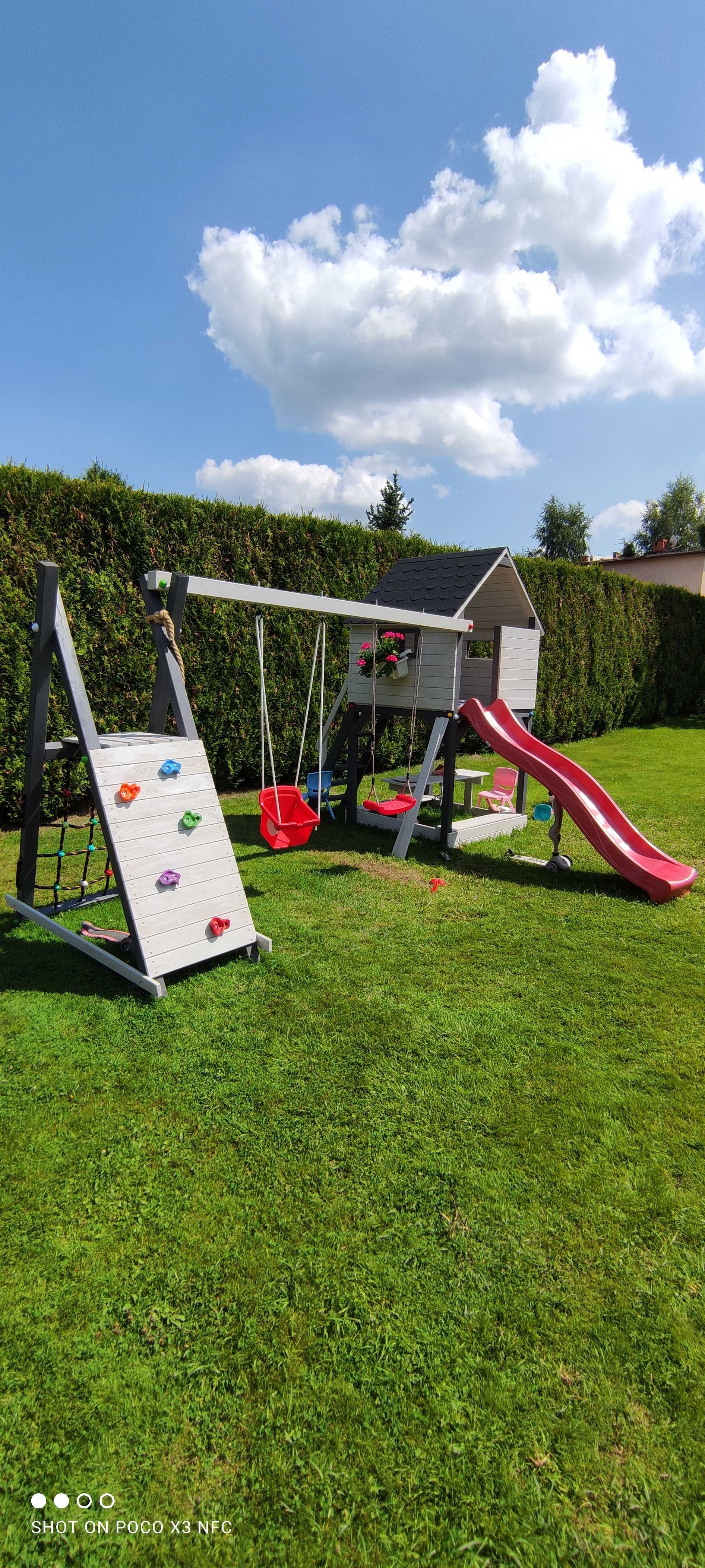 Drewniany plac zabaw, huśtawki, wspinaczka, zjeżdżalnia, domek, MONTAŻ