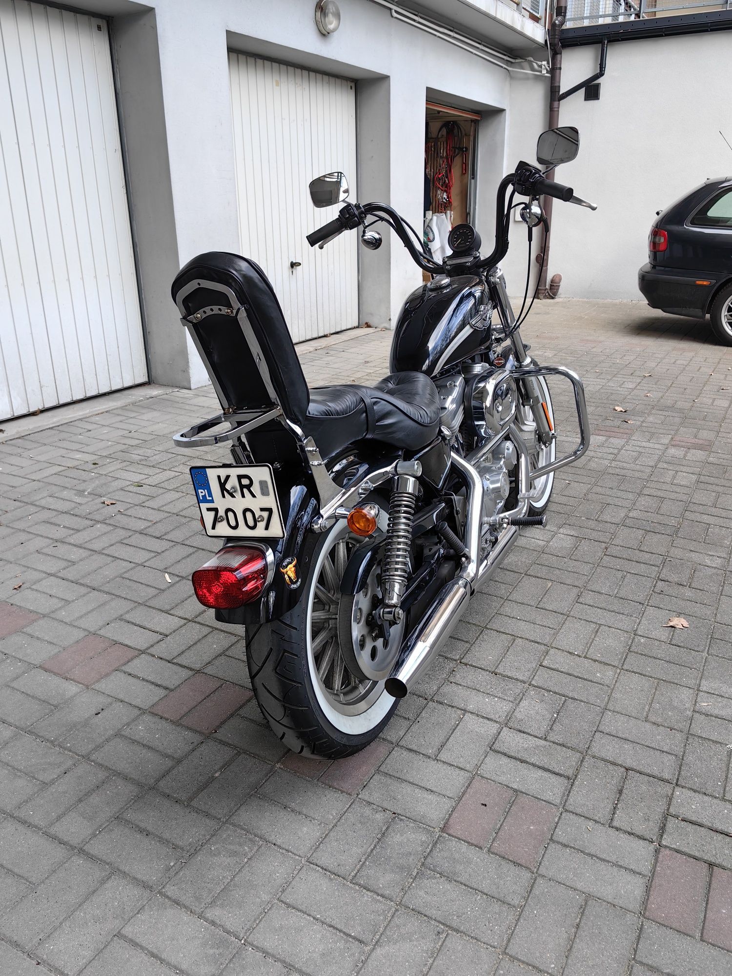 Motocykl Harley-Davidson Sportster 883 anniversary rocznik 2003