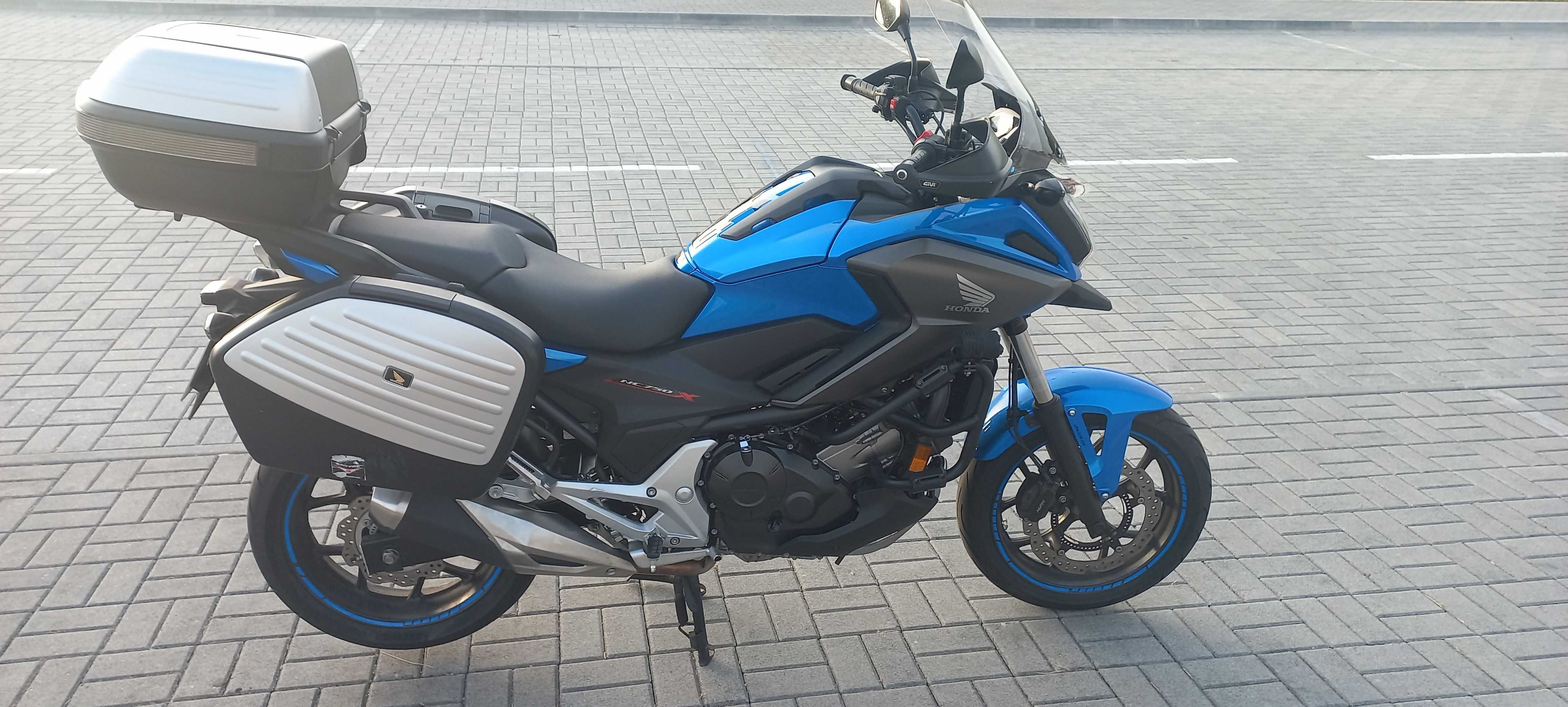 Honda NC750X 2019
