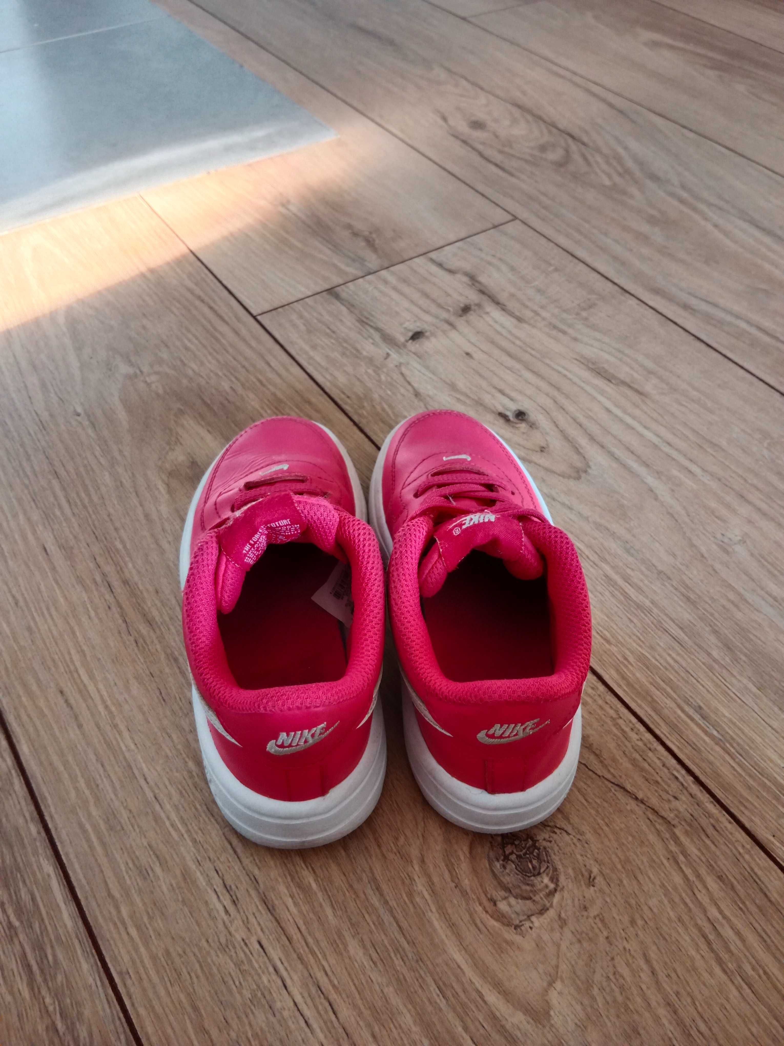 Buty NIKE AIR FORCE 1 rozm. 26 stan bardzo dobry!