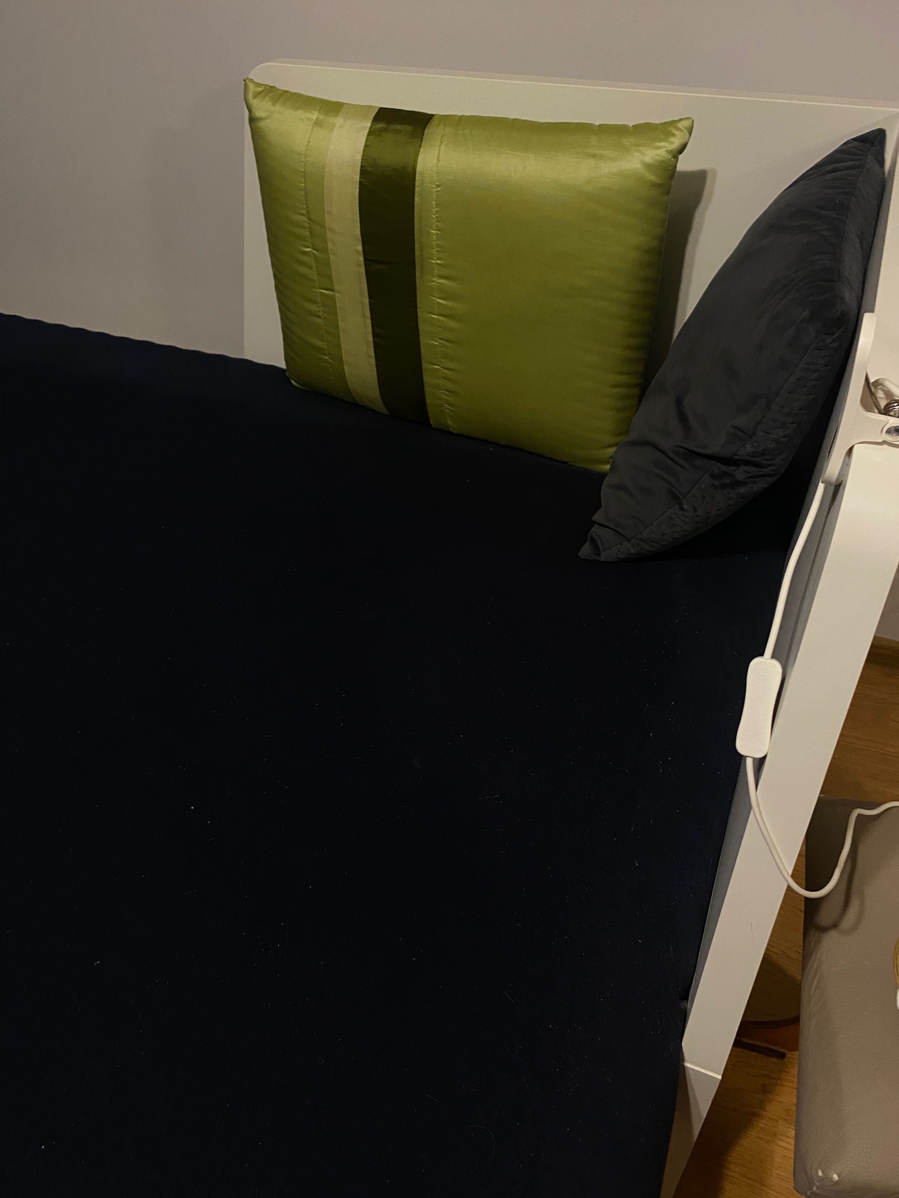 Łóżko z materacem ikea flekke